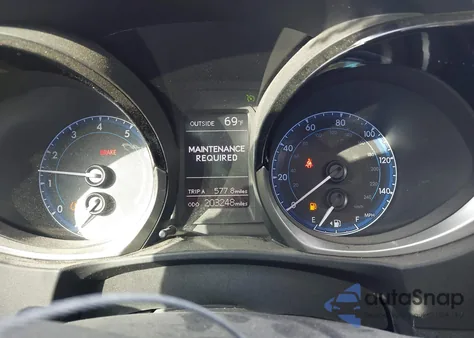 2015 Toyota Corolla S Plus z USA, uszkodzony, nr VIN 2T1BURHE9FC422459